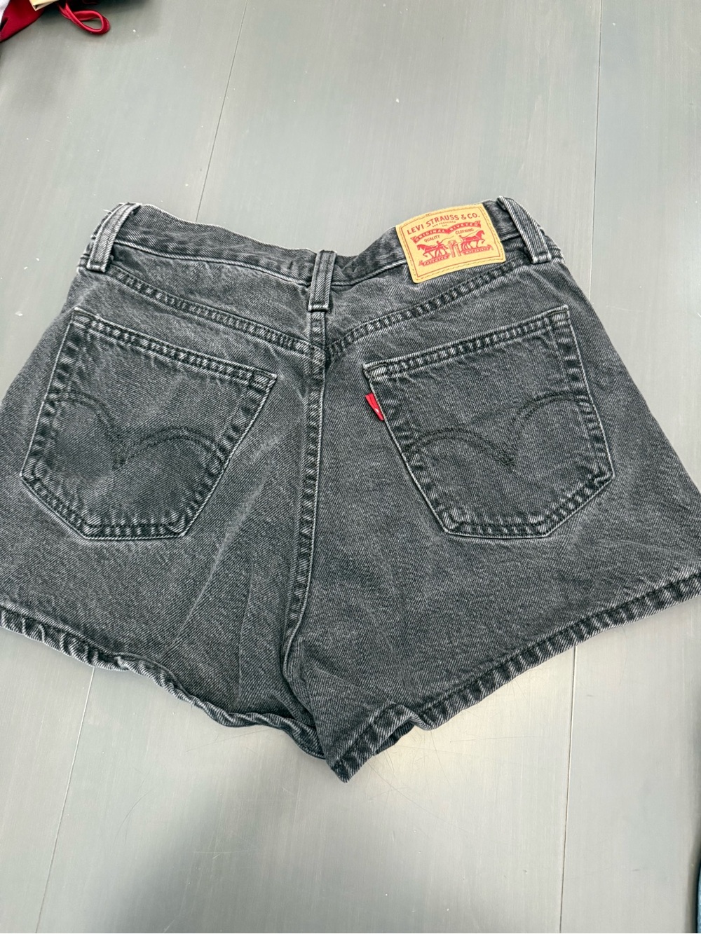 PacSun Denim Shorts in Black, Levi’s high waisted lot of 2, size 28 - Picture 5 of 5